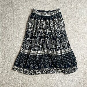 Studio C Black and Cream Skirt